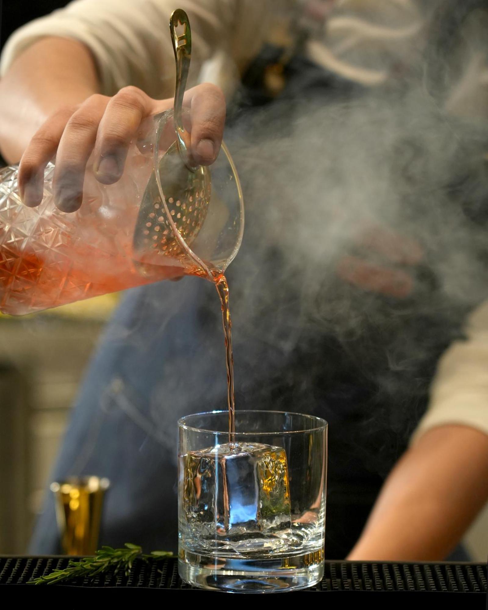 Fairmont Эр-Рияд Экстерьер фото A glass of iced tea