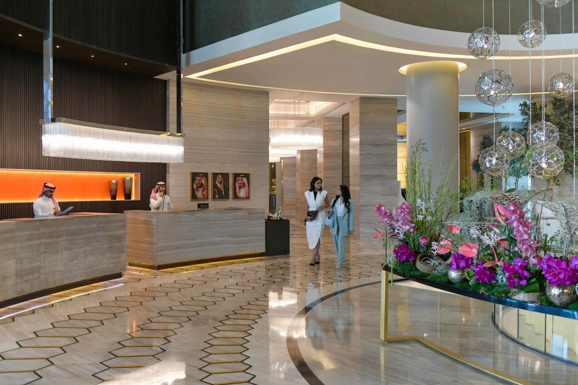 Fairmont Эр-Рияд Экстерьер фото Lobby